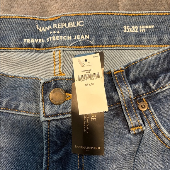 Banana Republic Blue Skinny Fit Traveler Jeans NWT - Picture 2 of 3